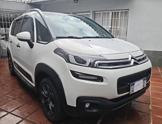 Carro 1.6 VTI 120 FLEX LIVE MANUAL