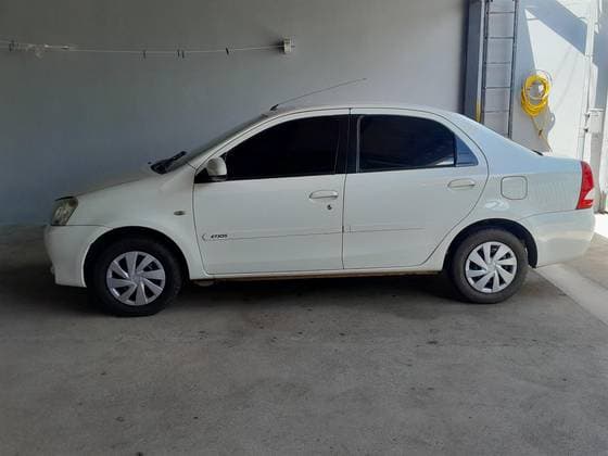 Carro 1.5 XS SEDAN 16V FLEX 4P MANUAL
