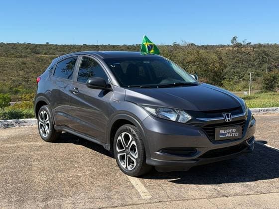 Carro 1.8 16V FLEX LX 4P AUTOMÁTICO