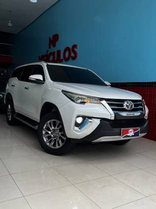 Carro 2.8 SRX 4X4 16V TURBO INTERCOOLER DIESEL 4P AUTOMÁTICO