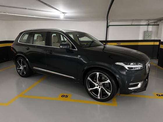 Carro 2.0 T8 HYBRID MOMENTUM AWD GEARTRONIC