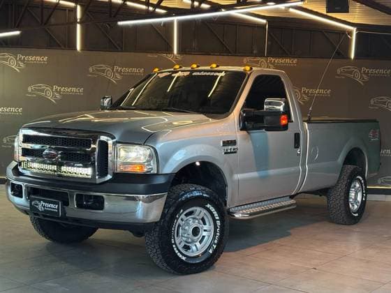 Carro 3.9 XLT MAX POWER 4X4 CS DIESEL 2P MANUAL