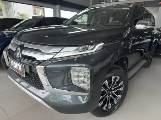 Carro 2.4 16V MIVEC TURBO DIESEL HPE-S AWD AUTOMÁTICO