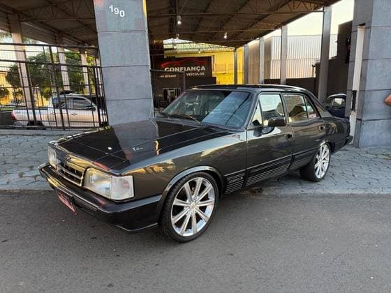 Carro 2.5 COMODORO SL/E 8V ÁLCOOL 4P MANUAL
