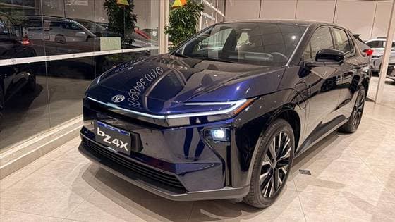 Carro 73,1 KW ELÉTRICO AWD