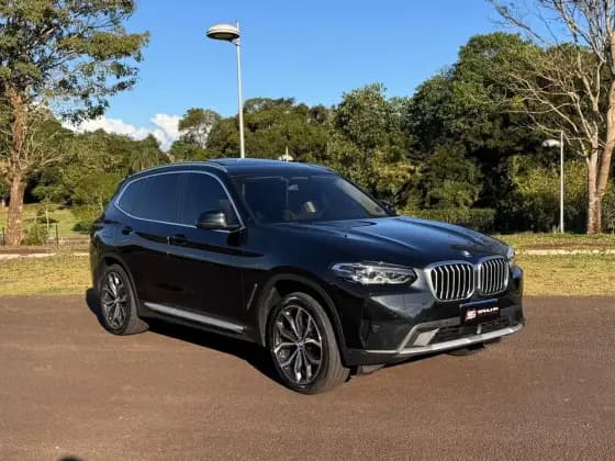 Carro 2.0 16V HÍBRIDO X LINE XDRIVE30E STEPTRONIC