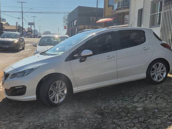 Carro 2.0 ALLURE 16V FLEX 4P AUTOMÁTICO