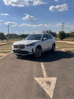 Carro 2.0 16V TURBO GASOLINA SDRIVE20I X-LINE STEPTRONIC