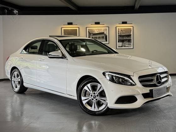Carro 2.0 CGI GASOLINA AVANTGARDE 9G-TRONIC