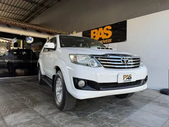 Carro 3.0 SRV 4X4 16V TURBO INTERCOOLER DIESEL 4P AUTOMÁTICO