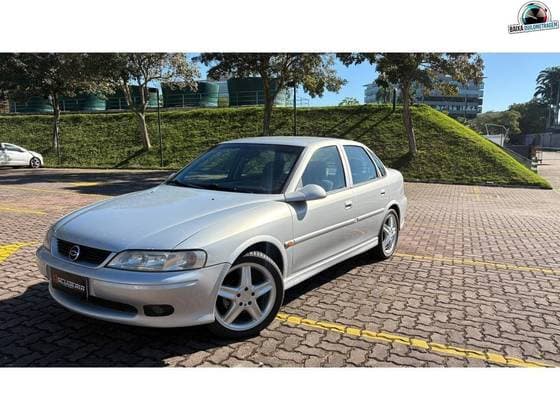 Carro 2.2 MPFI GL MILENIUM 8V GASOLINA 4P MANUAL