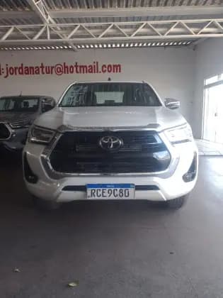 Carro 2.8 D-4D TURBO DIESEL CD SRX 4X4 AUTOMÁTICO