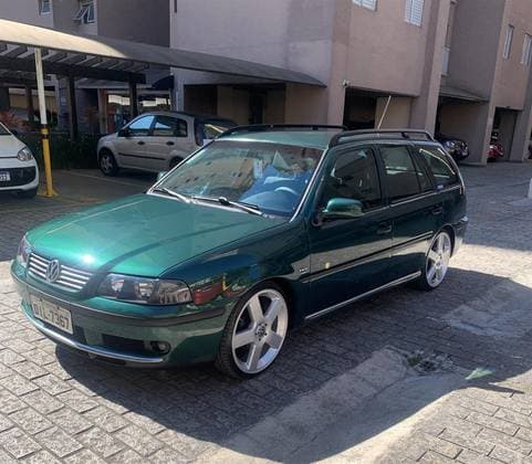 Carro 1.0 MI 16V TURBO GASOLINA 4P MANUAL G.III