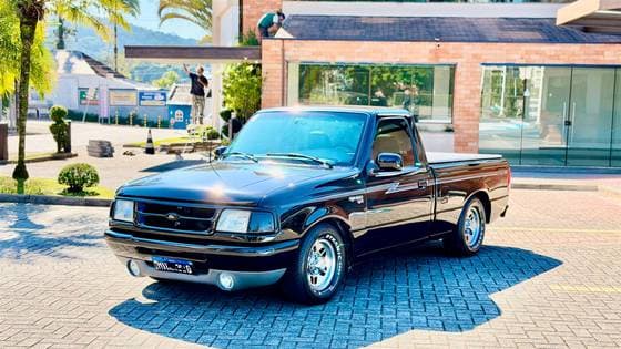 Carro 4.0 XL 4X2 CS V6 12V GASOLINA 2P MANUAL