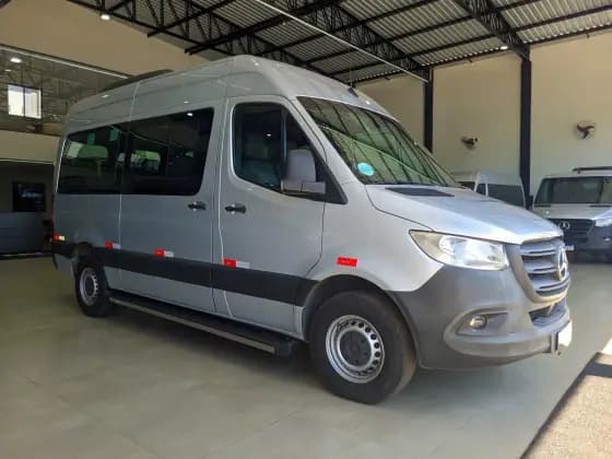 Carro 2.2 CDI DIESEL VAN 416 TA LONGO 16L MANUAL