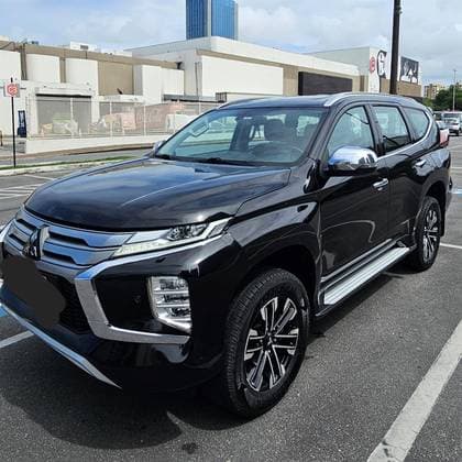 Carro 2.4 16V MIVEC TURBO DIESEL HPE AWD AUTOMÁTICO