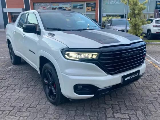 Carro 2.0 HURRICANE 4 TURBO GASOLINA R/T 4X4 AUTOMÁTICO