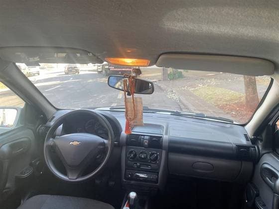 Carro 1.0 MPFI LS 8V FLEX 4P MANUAL