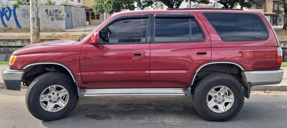 Carro 3.0 4X4 8V TURBO DIESEL 4P MANUAL