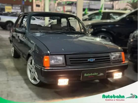 Carro 1.0 JUNIOR 8V GASOLINA 2P MANUAL
