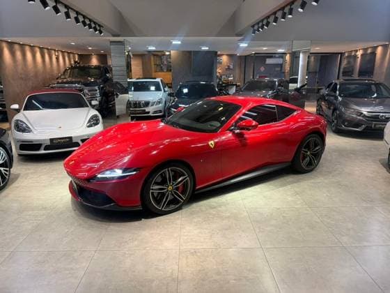 Carro 3.9 V8 TURBO GASOLINA F1-DCT
