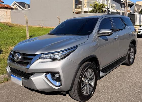 Carro 2.8 SRX 4X4 16V TURBO INTERCOOLER DIESEL 4P AUTOMÁTICO