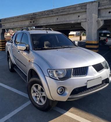 Carro 3.2 HPE 4X4 CD 16V TURBO INTERCOOLER DIESEL 4P AUTOMÁTICO