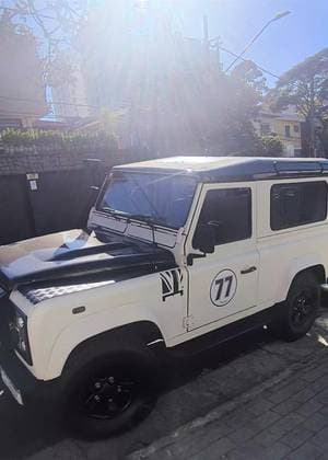 Carro 2.5 90 SW TETO RIGIDO 4X4 TURBO INTERCOOLER DIESEL 2P MANUAL