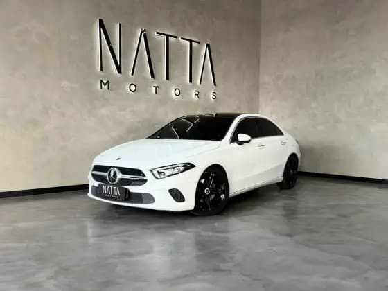 Carro 1.3 CGI GASOLINA ADVANCE SEDAN 7G-DCT