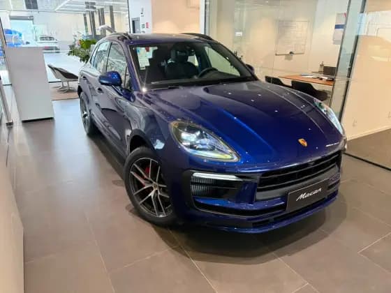 Carro 2.9 V6 BITURBO GASOLINA S PDK