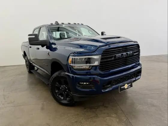 Carro 6.7 I6 TURBO DIESEL LARAMIE NIGHT EDITION CD 4X4 AUTOMÁTICO