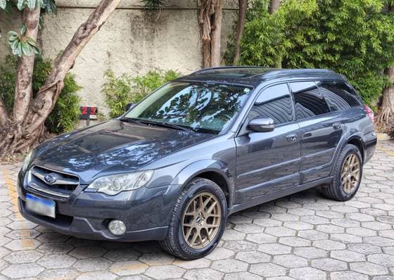 Carro 3.0 R 4X4 6 CILINDROS 24V GASOLINA 4P AUTOMÁTICO
