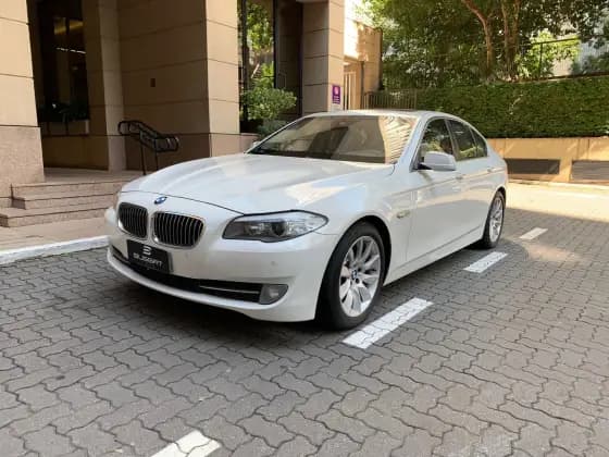 Carro 3.0 SEDAN 6 CILINDROS 24V TURBO GASOLINA 4P AUTOMÁTICO