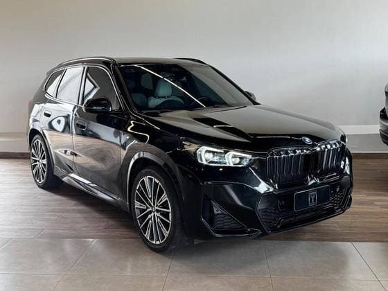 Carro ELÉTRICO XDRIVE30 M SPORT