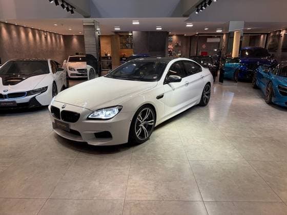 Carro 4.4 GRAN COUPÉ V8 32V GASOLINA 4P AUTOMÁTICO