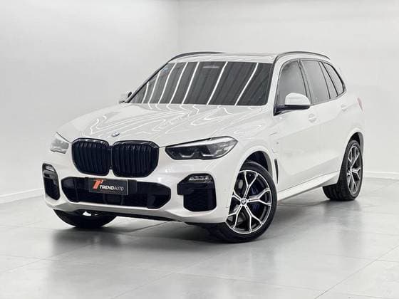 Carro 3.0 I6 TURBO HÍBRIDO XDRIVE45E M SPORT AUTOMÁTICO