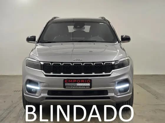 Carro 2.0 TD380 TURBO DIESEL OVERLAND AT9