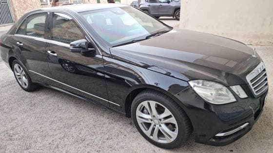 Carro 5.5 AVANTGARDE EXECUTIVE V8 GASOLINA 4P AUTOMÁTICO