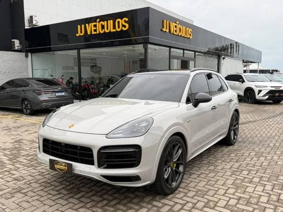 Carro 3.0 V6 E-HYBRID PLATINUM EDITION AWD TIPTRONIC S
