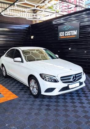 Carro 1.6 CGI FLEX AVANTGARDE 9G-TRONIC