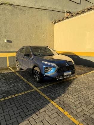 Carro 1.5 MIVEC TURBO GASOLINA HPE-S S-AWC CVT
