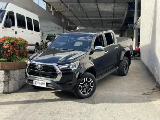 Carro 2.8 D-4D TURBO DIESEL CD SRX PLUS 4X4 AUTOMÁTICO