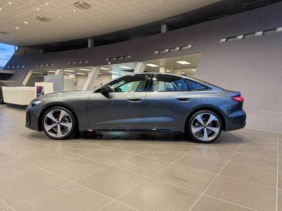 Carro 2.0 TFSI GASOLINA S LINE QUATTRO S TRONIC