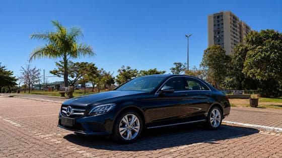Carro 1.6 CGI FLEX AVANTGARDE 9G-TRONIC