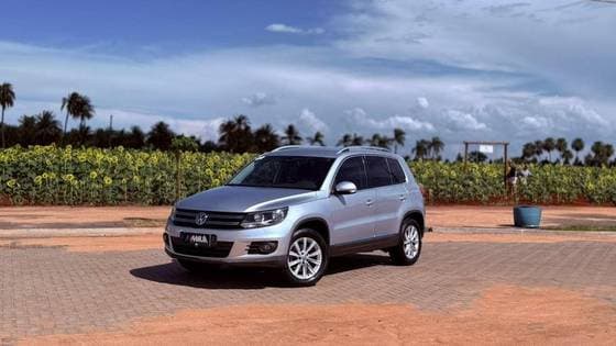 Carro 2.0 TSI 16V TURBO GASOLINA 4P TIPTRONIC