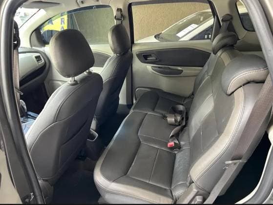 Carro 1.8 LT 8V FLEX 4P AUTOMÁTICO