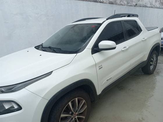 Carro 2.0 16V TURBO DIESEL FREEDOM 4WD AT9