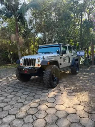Carro 3.6 UNLIMITED SPORT 4X4 V6 GASOLINA 4P AUTOMÁTICO
