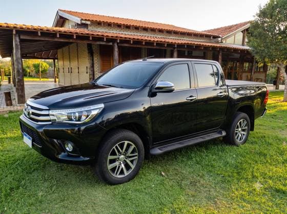 Carro 2.8 SRX 4X4 CD 16V DIESEL 4P AUTOMÁTICO