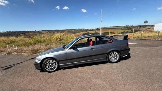 Carro 2.5 COUPÉ 24V GASOLINA 2P MANUAL